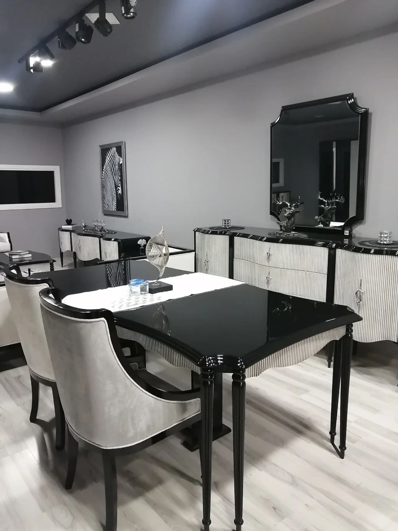 Masarati Yemek Odası Takımı — 1