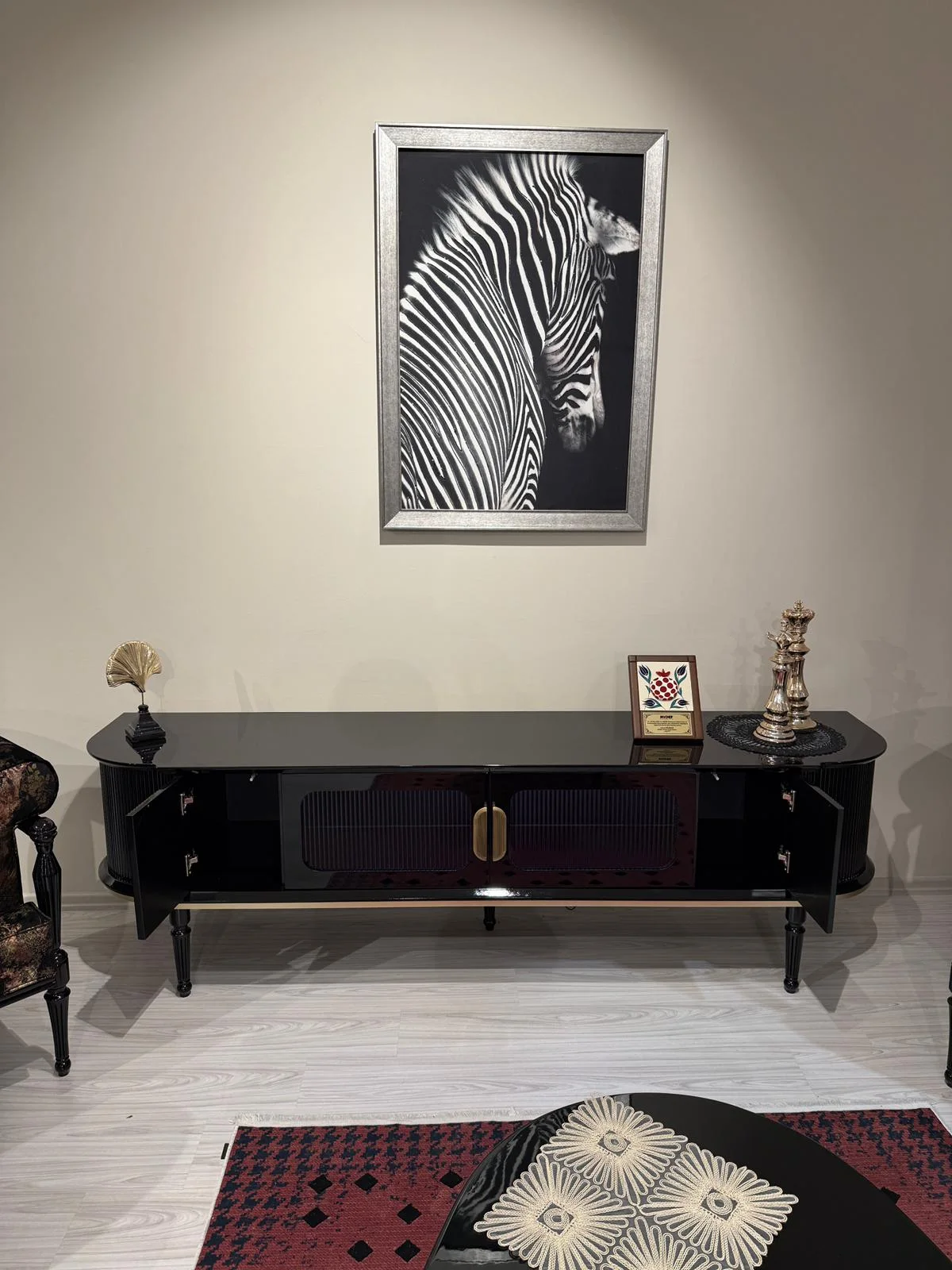 Roma Yemek Odası Takımı — 6